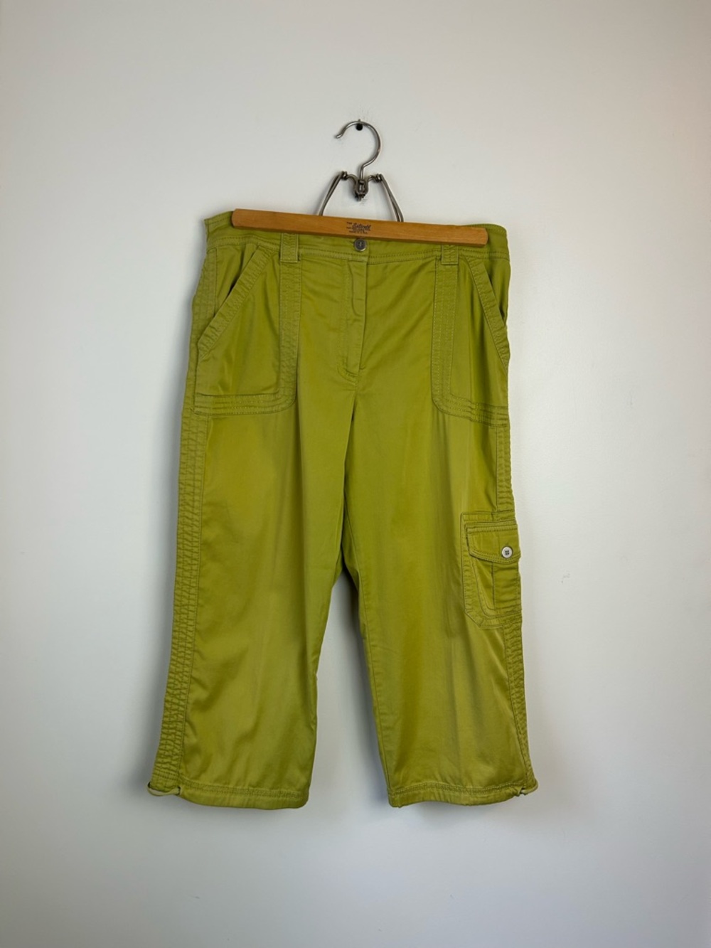 Vintage Chico’s Capri Cargo Pants